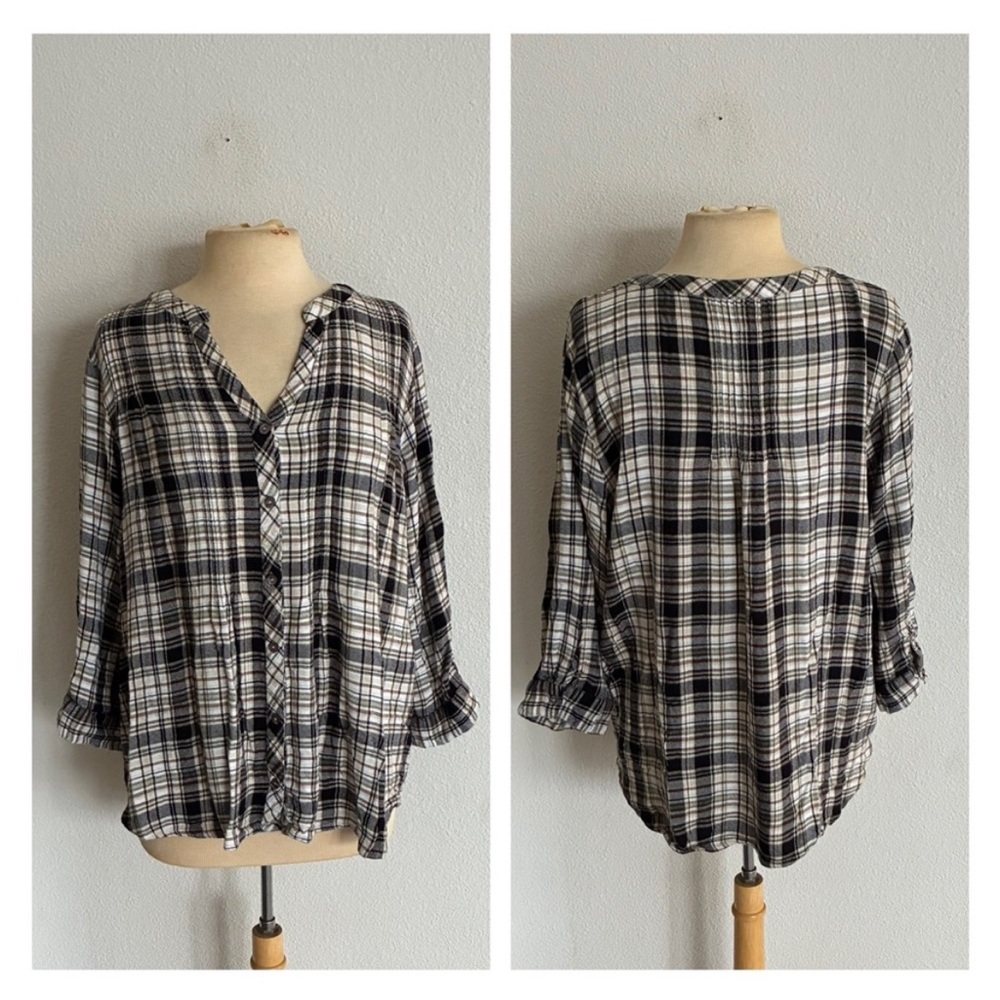 Avenue plaid buttondown size 18/20
